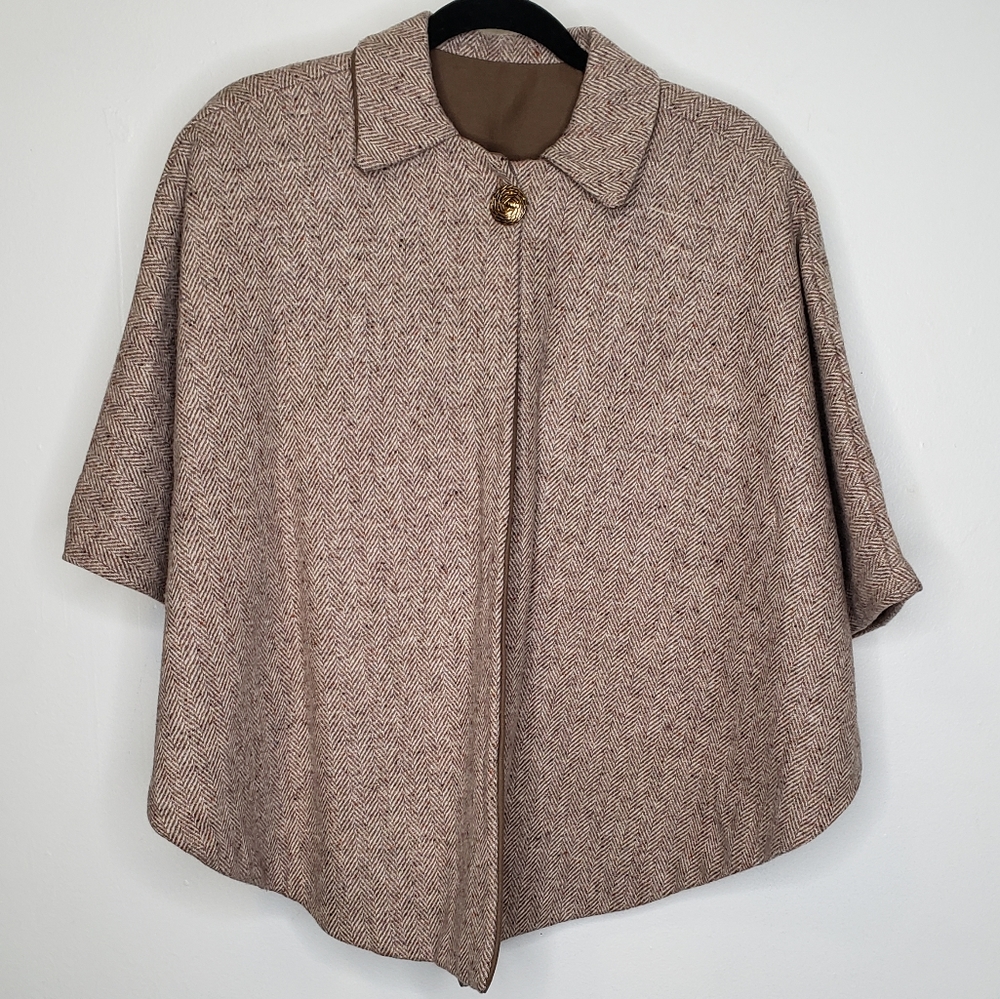 VINTAGE TAN WOOL HOUNDSTOOTH CAPE ONE SIZE